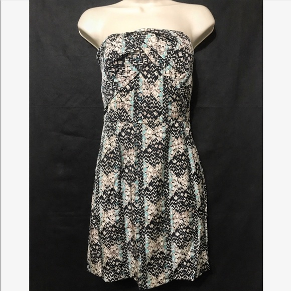 EUC BCBGeneration Pleat Bust Dress - 0 - Picture 3 of 7